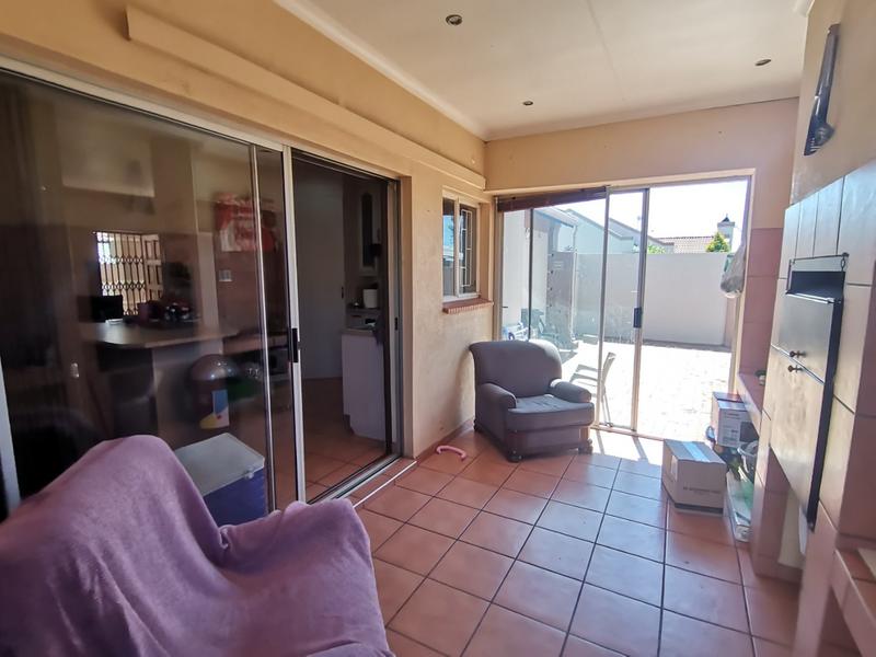 2 Bedroom Property for Sale in Vaalpark Free State